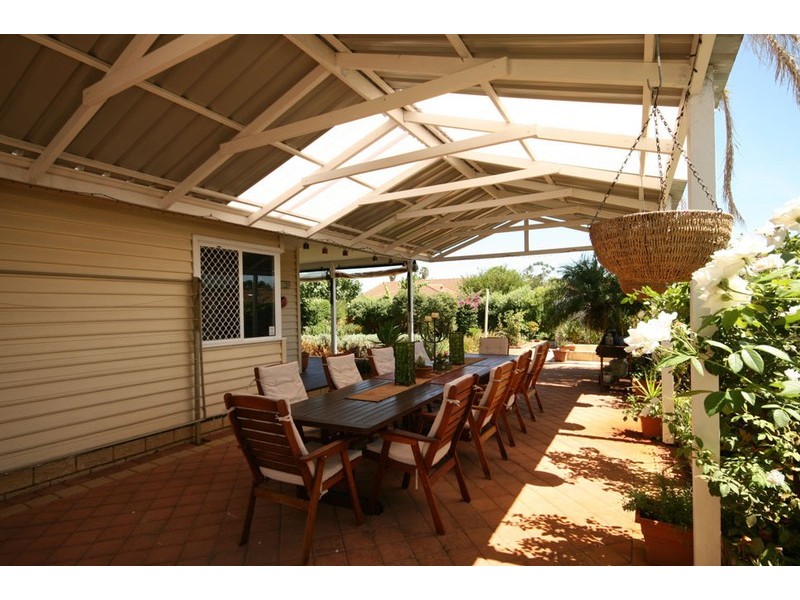 12 Briggs Street, Bassendean WA 6054