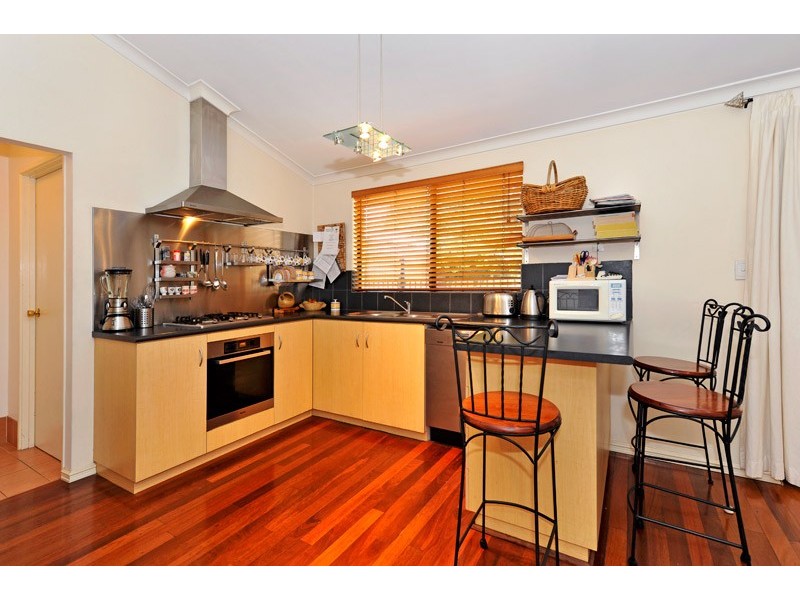 67 Essex Street, Bayswater WA 6053