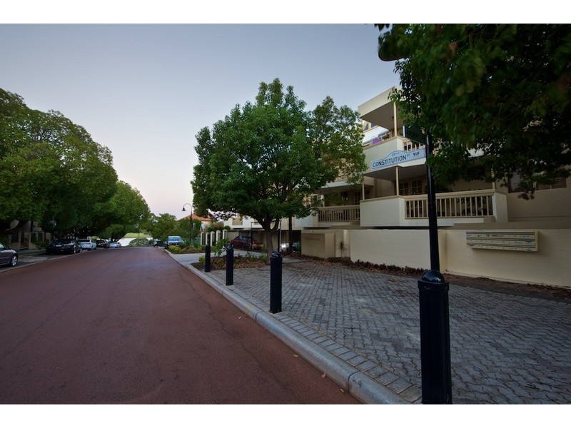 9/22 Nile Street, East Perth WA 6004