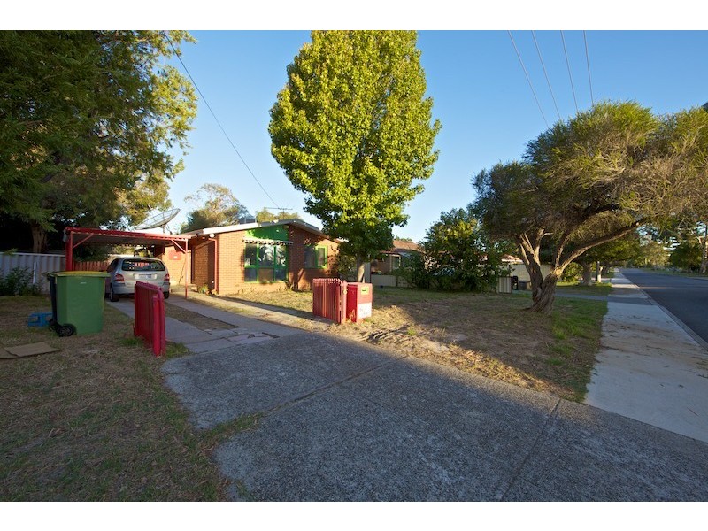 6 Letsom Way, Langford WA 6147