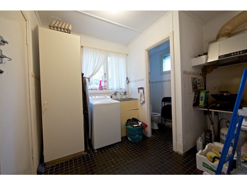 6 Letsom Way, Langford WA 6147