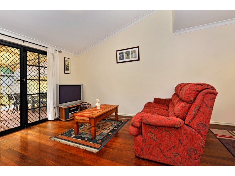 67 Essex Street, Bayswater WA 6053