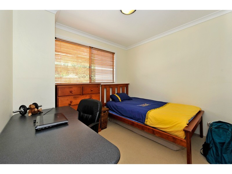 67 Essex Street, Bayswater WA 6053