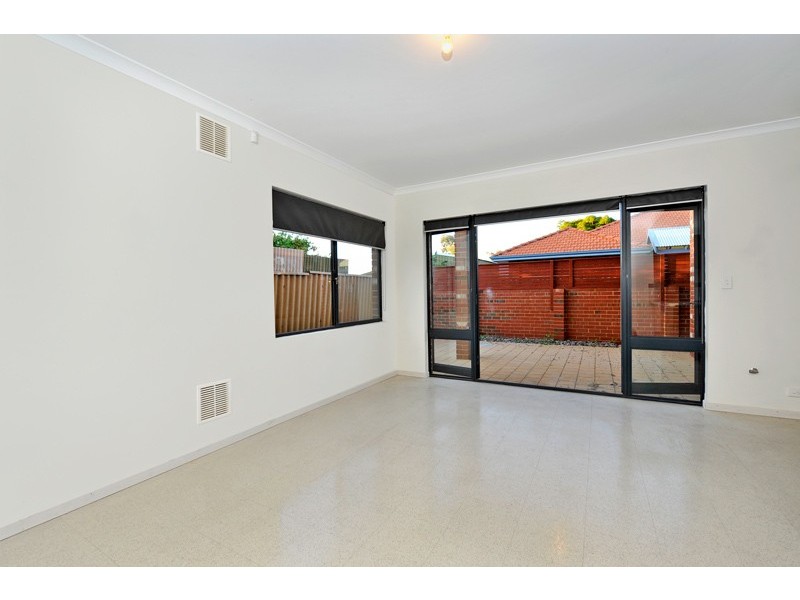 6 Inglewood Lane, Inglewood WA 6052