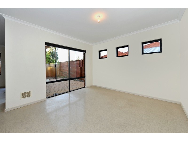 6 Inglewood Lane, Inglewood WA 6052