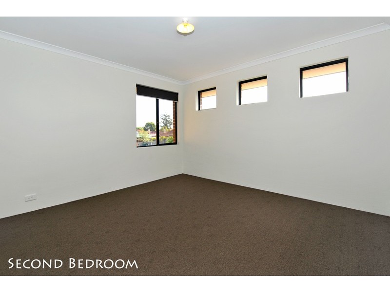 6 Inglewood Lane, Inglewood WA 6052