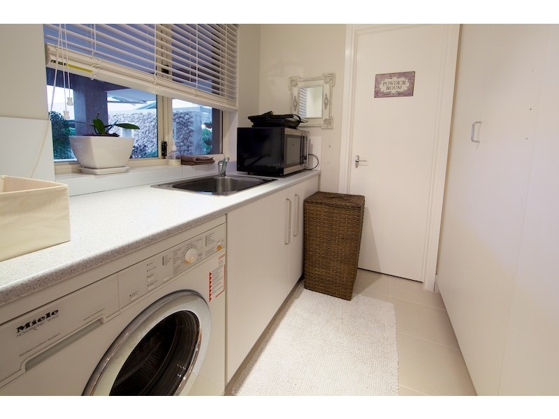 9 Solar Way, Carlisle WA 6101