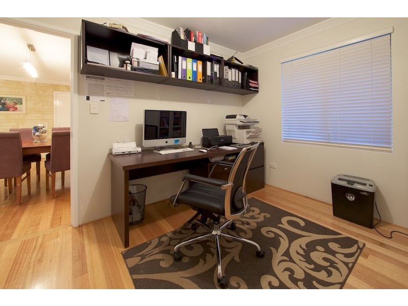 9 Solar Way, Carlisle WA 6101