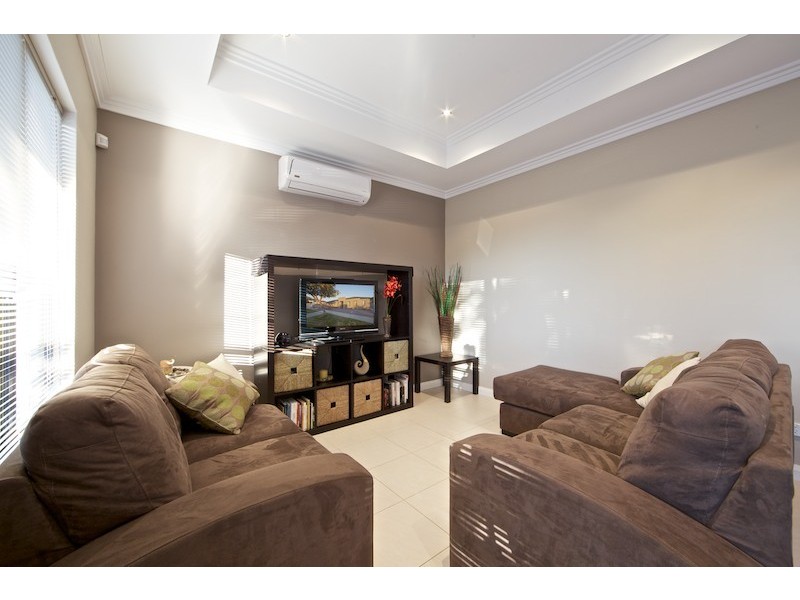 70A Nollamara Avenue, Nollamara WA 6061