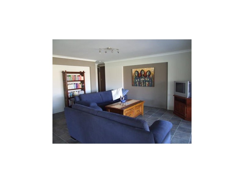 111  San Sebastian Boulevard, Port Kennedy WA 6172