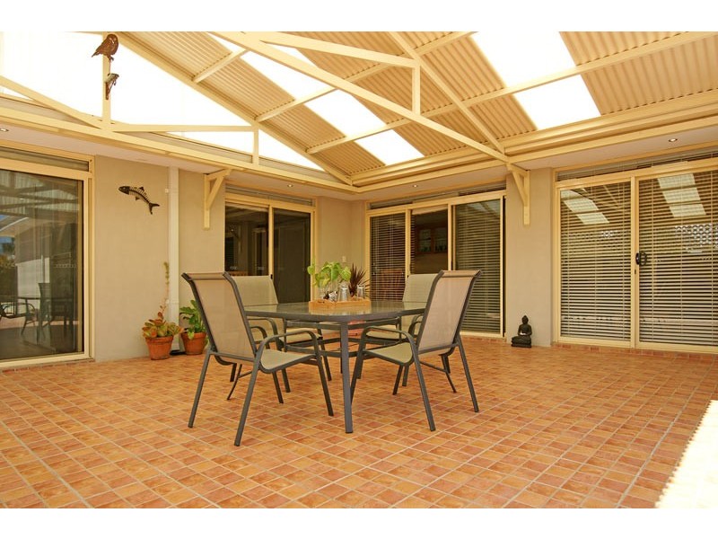 31 Collingwood St, Dianella WA 6059