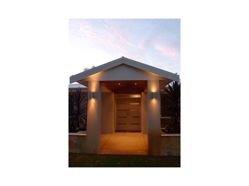 31 Collingwood St, Dianella WA 6059