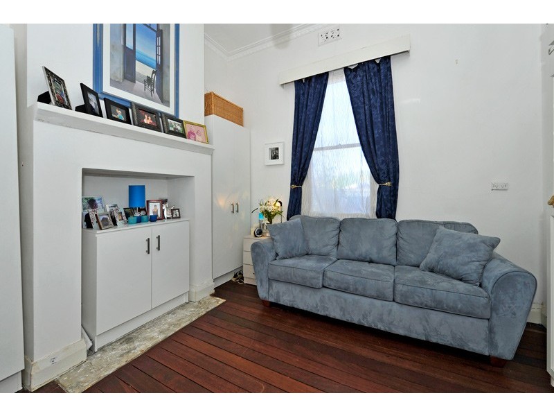 10 Salisbury Street, Bayswater WA 6053