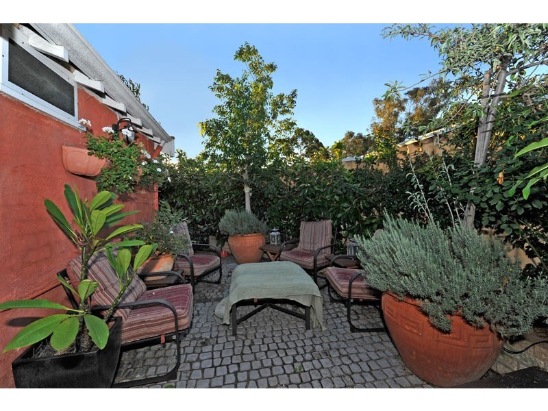 10 Salisbury Street, Bayswater WA 6053