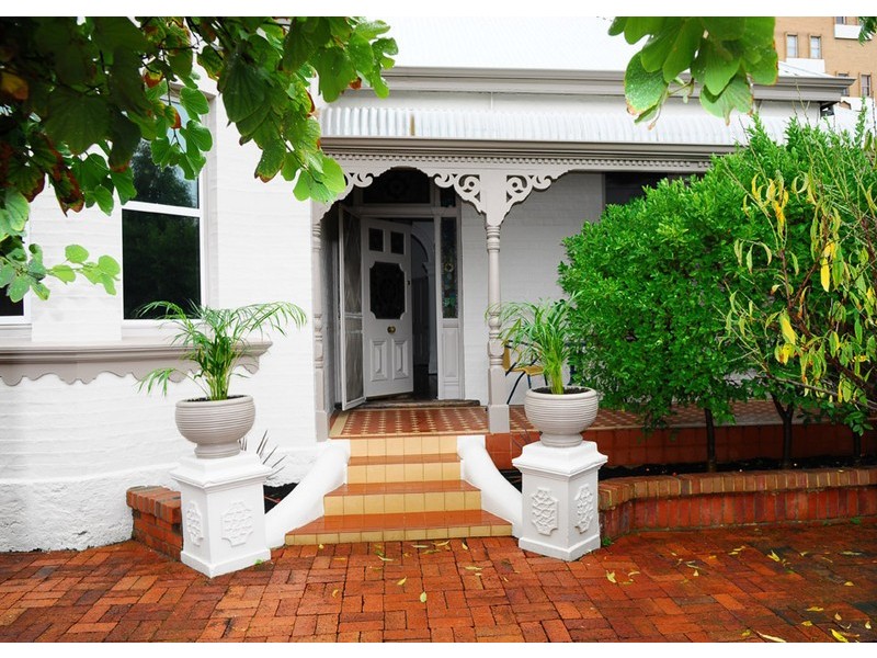 8 Bulwer Street, Perth WA 6000