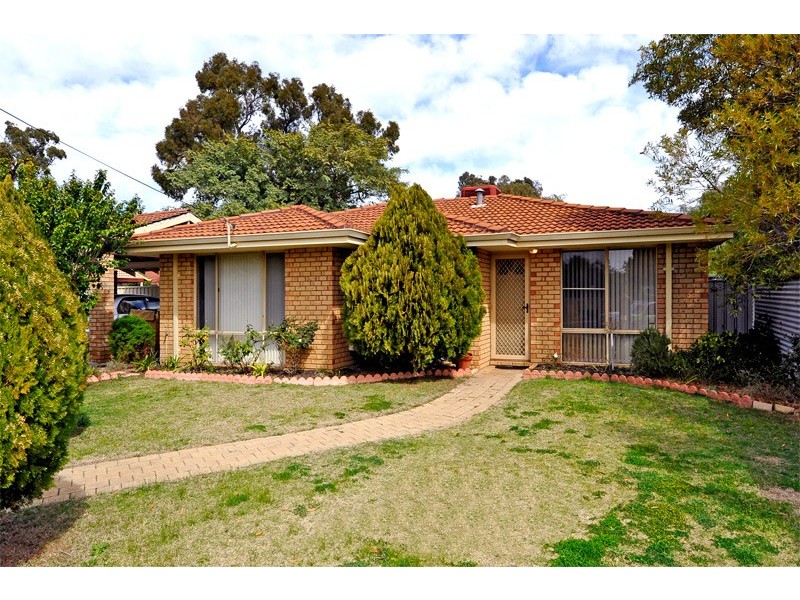 14 Collins Court, High Wycombe WA 6057