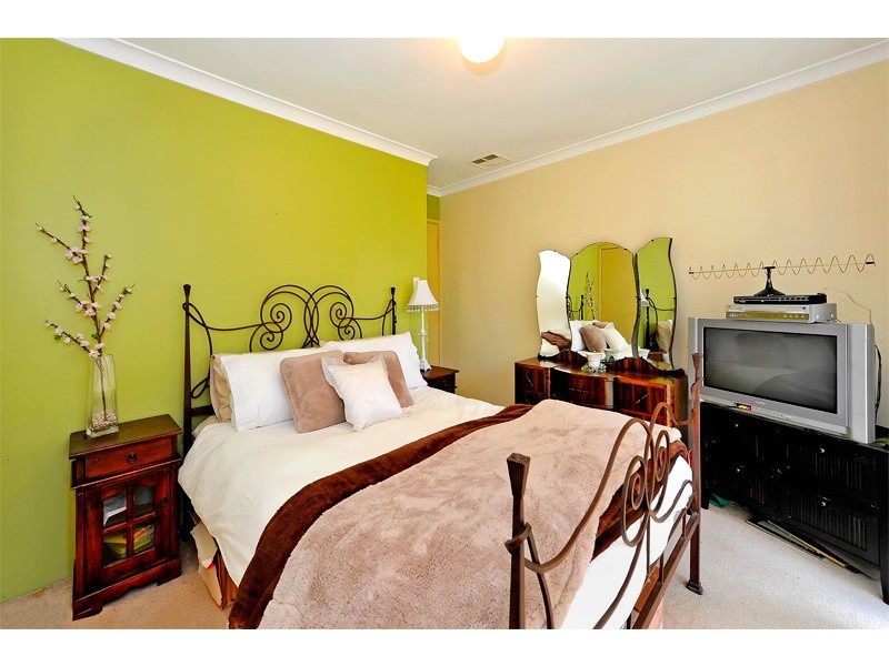 14 Collins Court, High Wycombe WA 6057