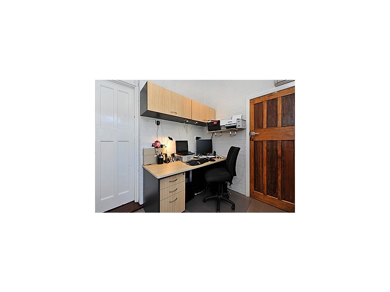 10 Salisbury Street, Bayswater WA 6053