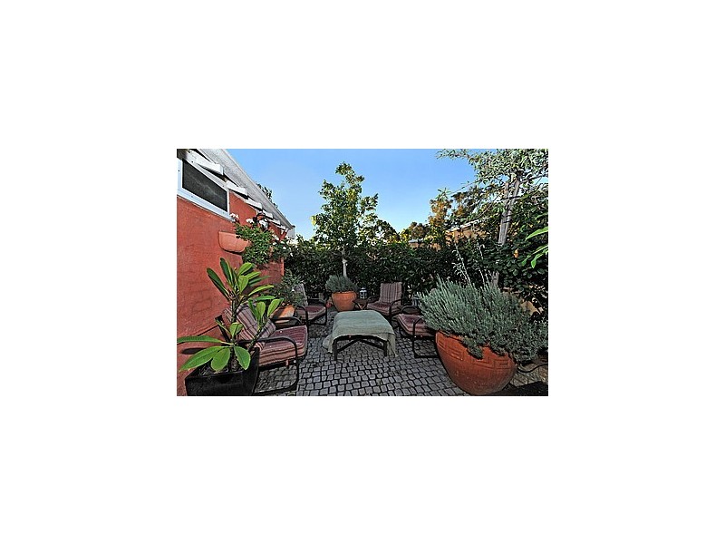 10 Salisbury Street, Bayswater WA 6053