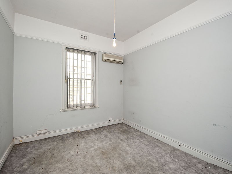 178 Claisebrooke Road, Perth WA 6000