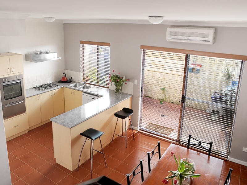 4/1 Clive St, West Perth WA 6005