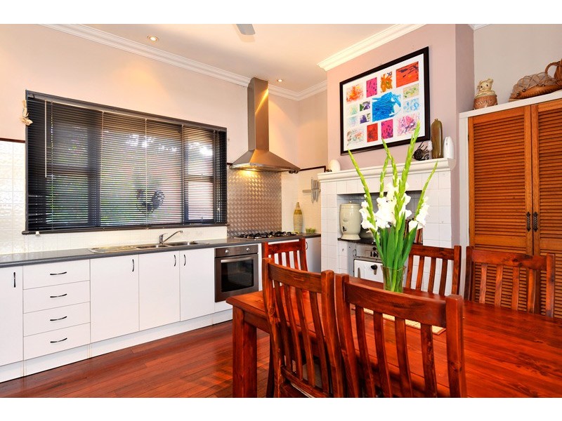 39 Clavering Road, Bayswater WA 6053