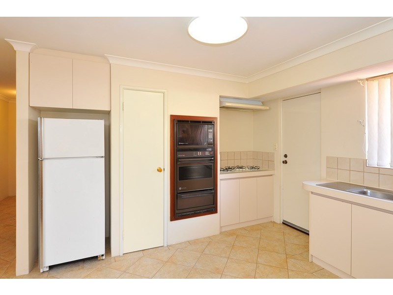 5 Investigator Drive, Waikiki WA 6169
