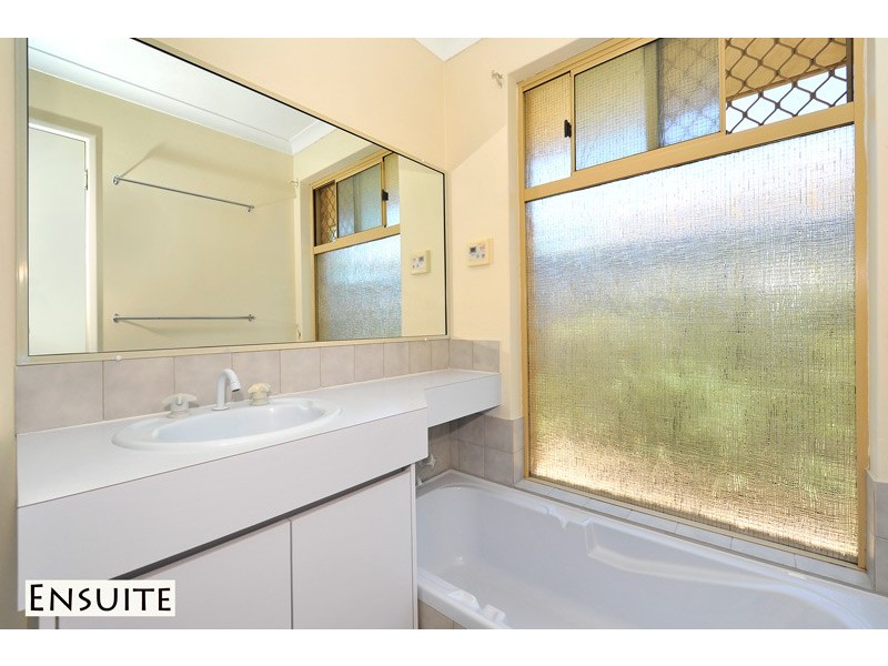 5 Investigator Drive, Waikiki WA 6169