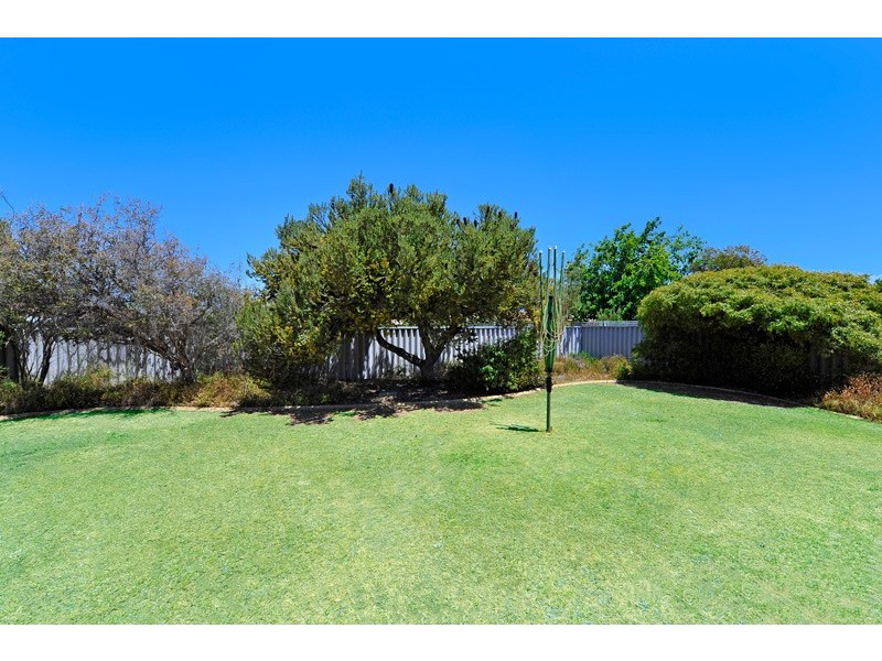 5 Investigator Drive, Waikiki WA 6169