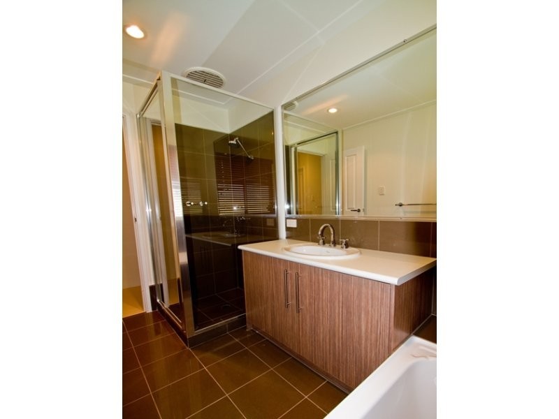 6 The Crowsnest, Drummond Cove WA 6532