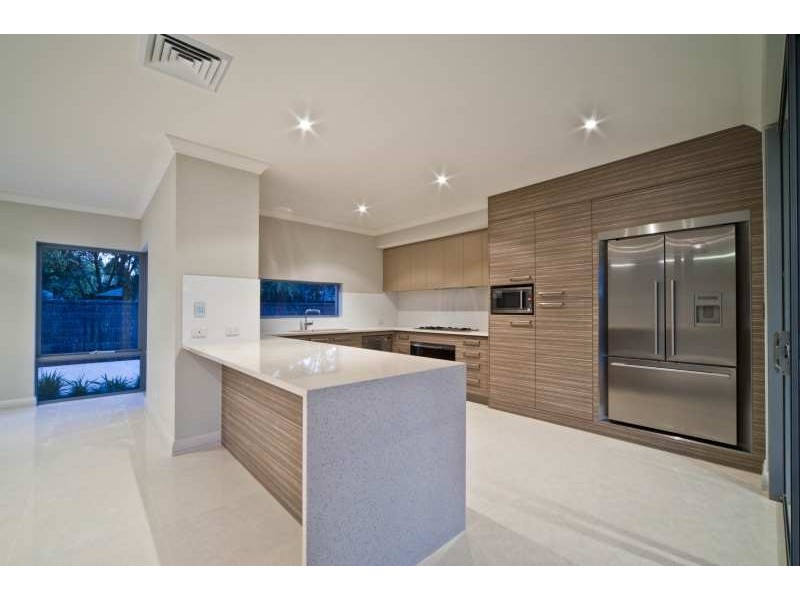 1/34 Bassendean Parade, Bassendean WA 6054
