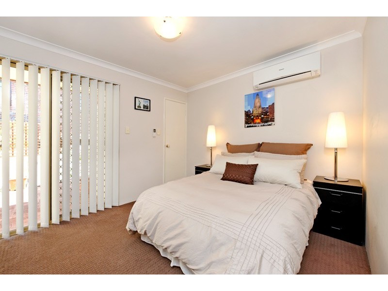 2/112 Central Avenue, Inglewood WA 6052