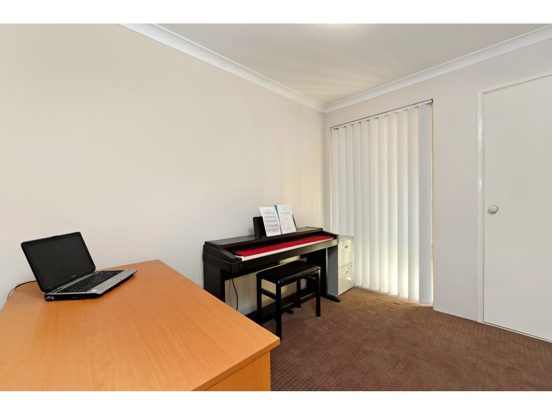 2/112 Central Avenue, Inglewood WA 6052