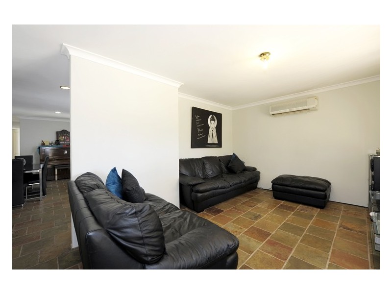 10 Marley Way, Warnbro WA 6169