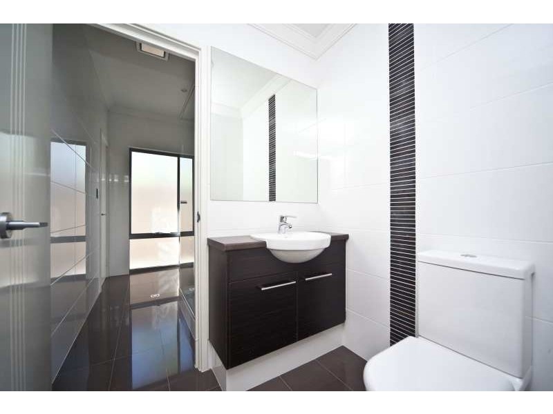 2/34 Bassendean Parade, Bassendean WA 6054