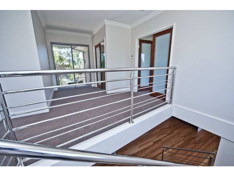 2/34 Bassendean Parade, Bassendean WA 6054