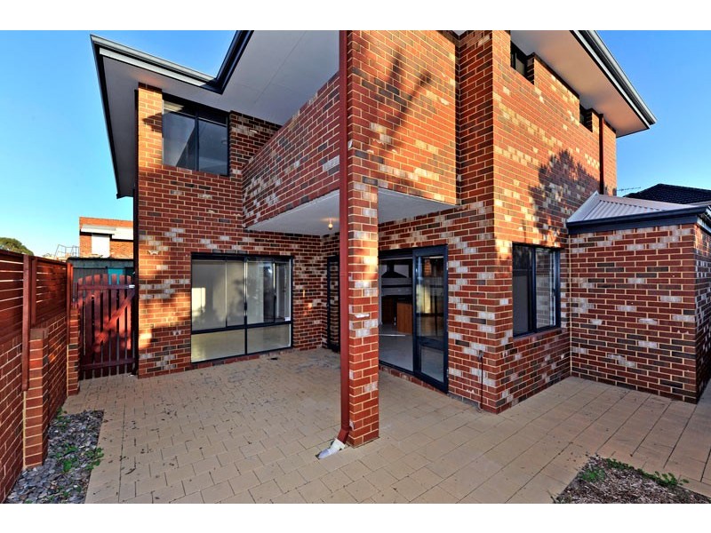 6 Inglewood Lane, Inglewood WA 6052