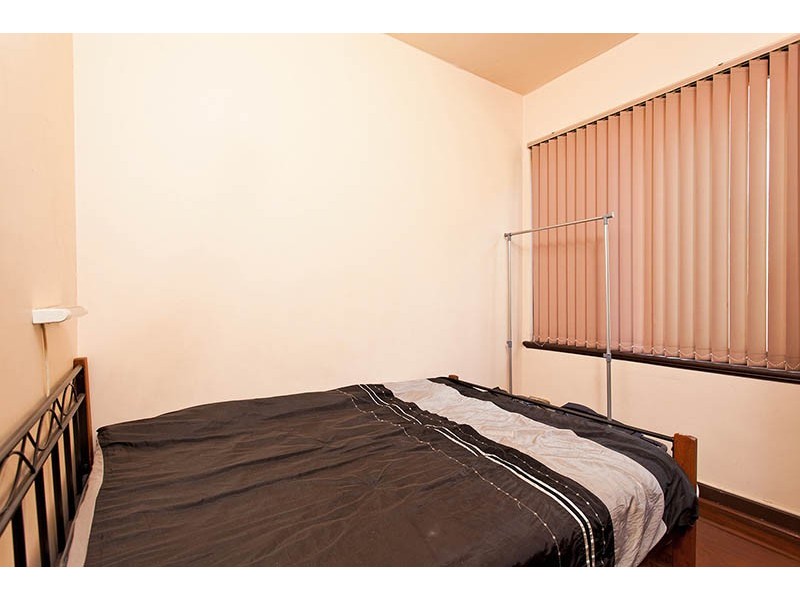 2/126 Terrace Road, Perth WA 6000