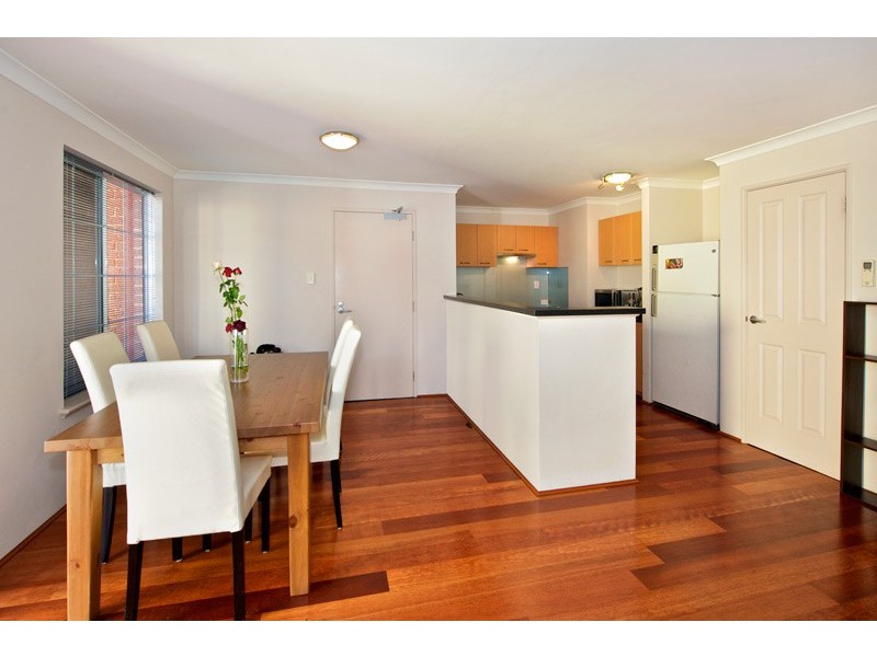 8/20 Pendal Lane, Northbridge WA 6003