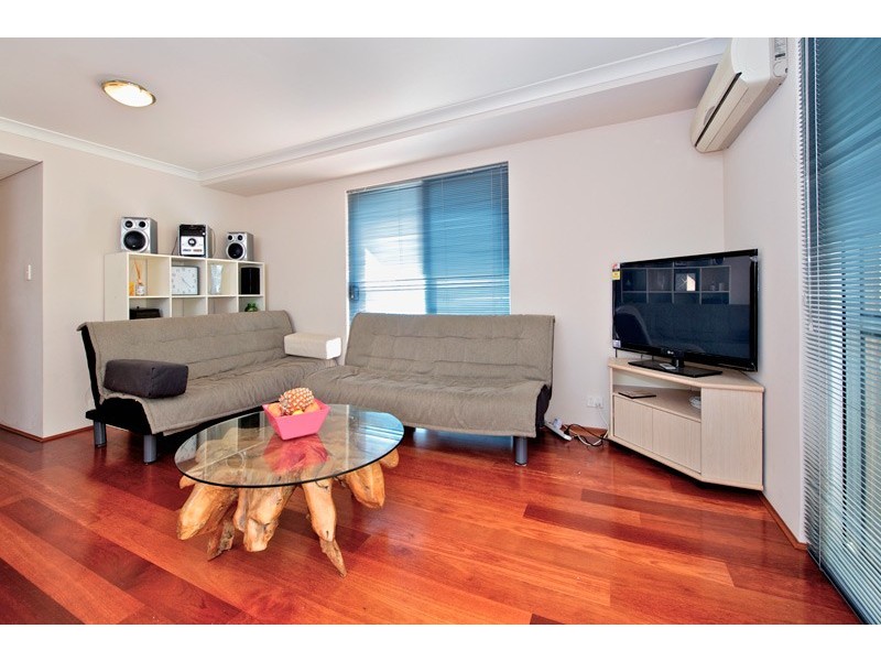 8/20 Pendal Lane, Northbridge WA 6003