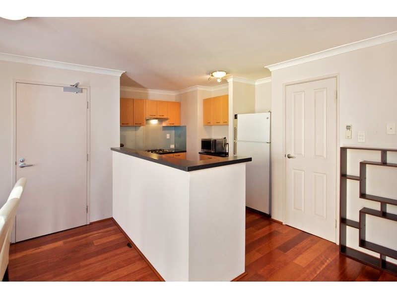 8/20 Pendal Lane, Northbridge WA 6003