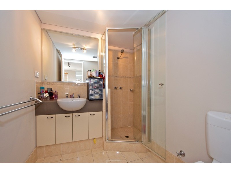 8/20 Pendal Lane, Northbridge WA 6003