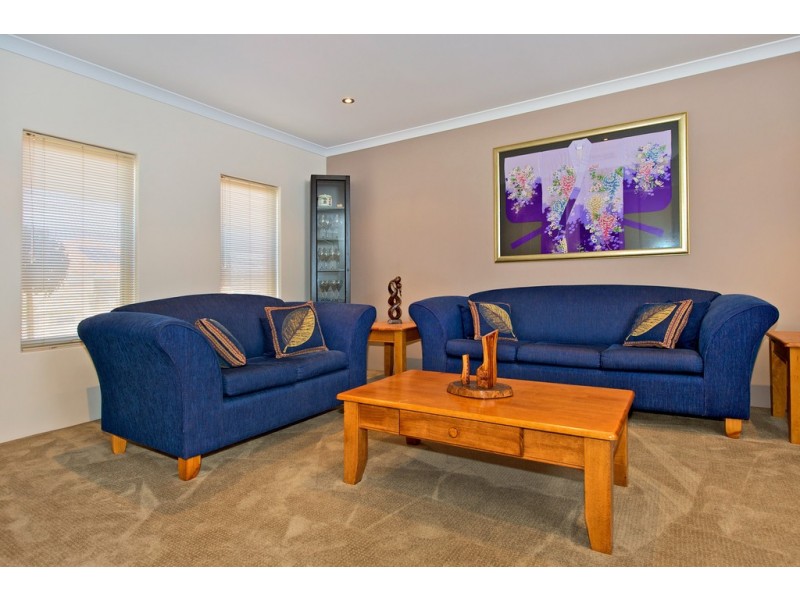 2 Campaspe Drive, Success WA 6164