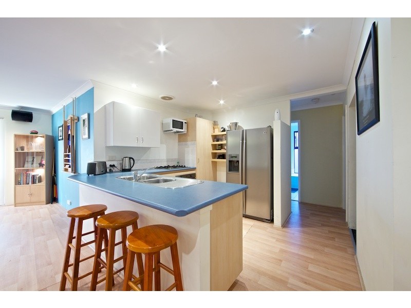 8 Morolo Street, Seville Grove WA 6112