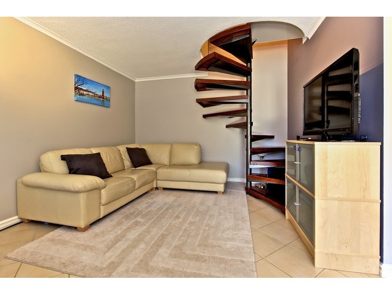 60/115 Herdsman Parade, Wembley WA 6014