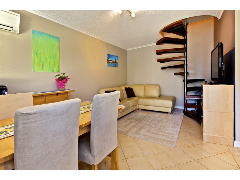 60/115 Herdsman Parade, Wembley WA 6014