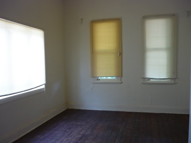 74  Ferguson St, Midland WA 6056