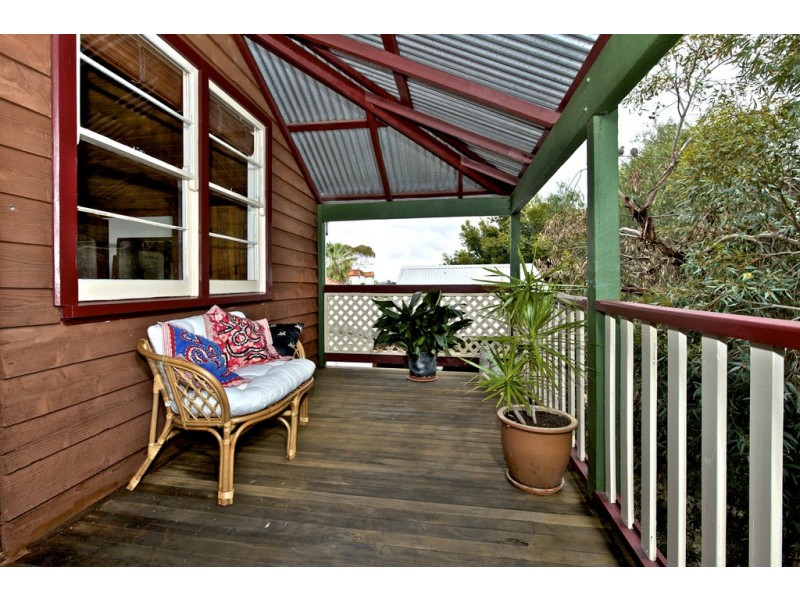 124 Crawford Road, Maylands WA 6051