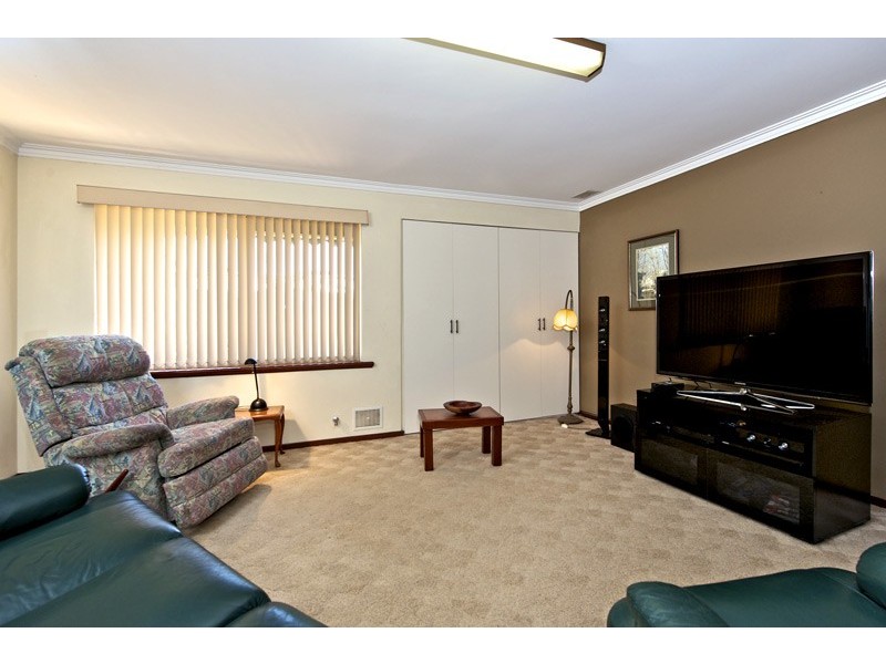 52 Fyfe Circle, Bull Creek WA 6149