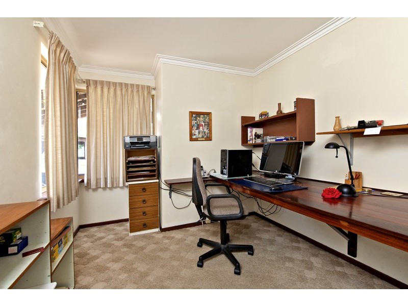 52 Fyfe Circle, Bull Creek WA 6149